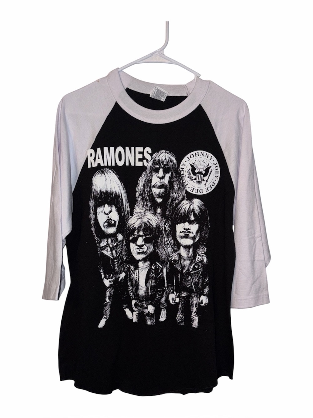 Ramones Graphic Raglan T-Shirt Size Medium